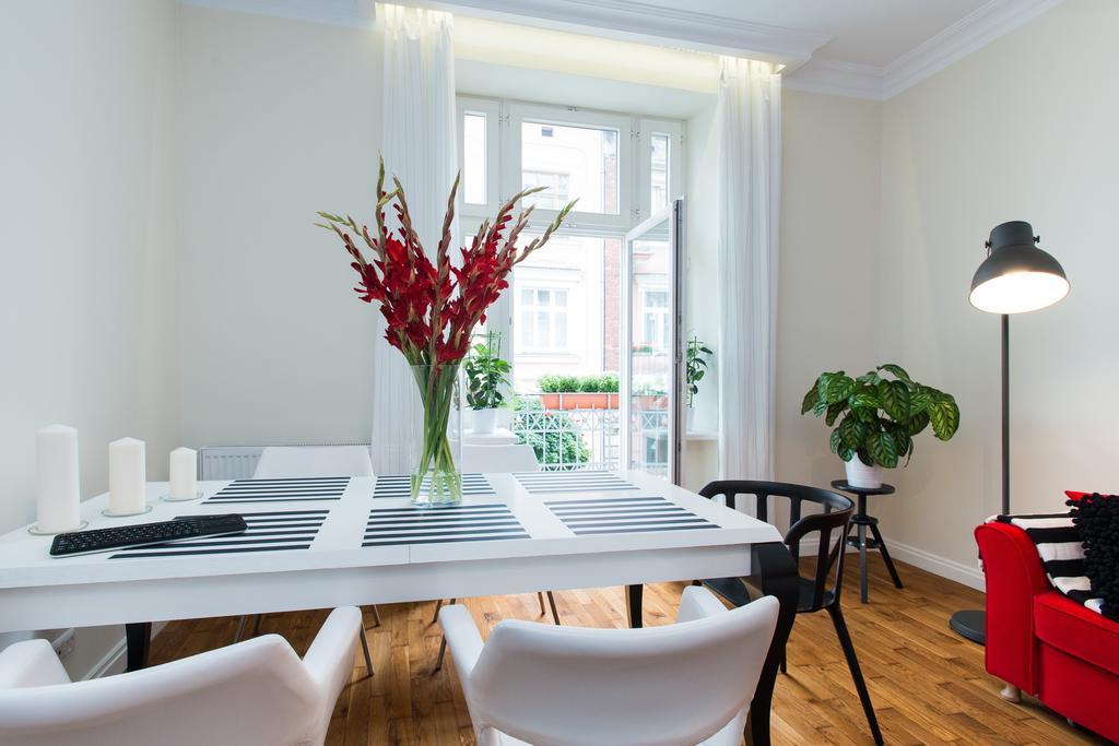 Style4Rent Sunny Old Town Apartments Cracovia Habitación foto
